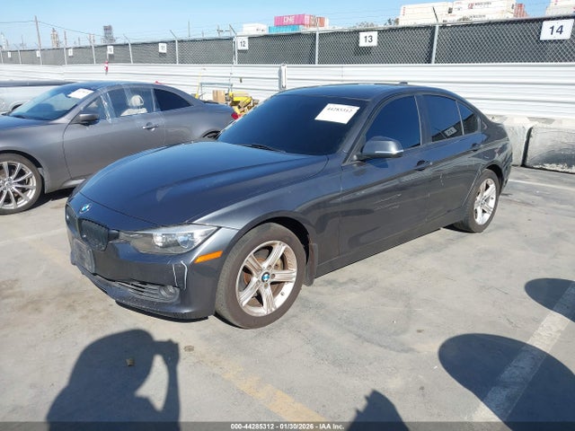 WBA3B3C58FF547889 BMW 328i Xdrive