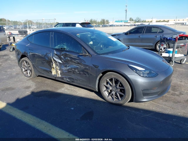 2023 TESLA MODEL 3 5YJ3E1EB9PF636796 Photo 0
