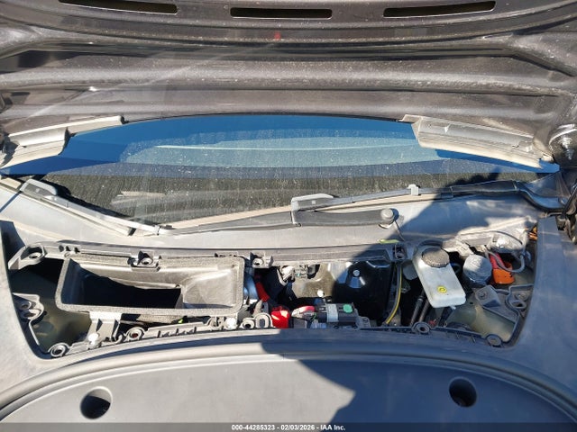 2023 TESLA MODEL 3 5YJ3E1EB9PF636796 Photo 9