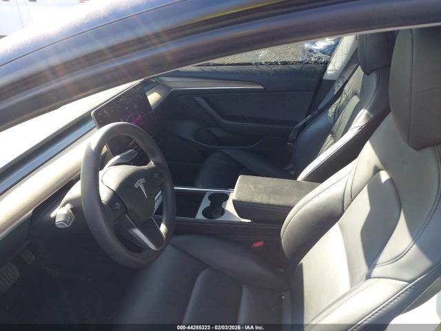 2023 TESLA MODEL 3 5YJ3E1EB9PF636796 Photo 4
