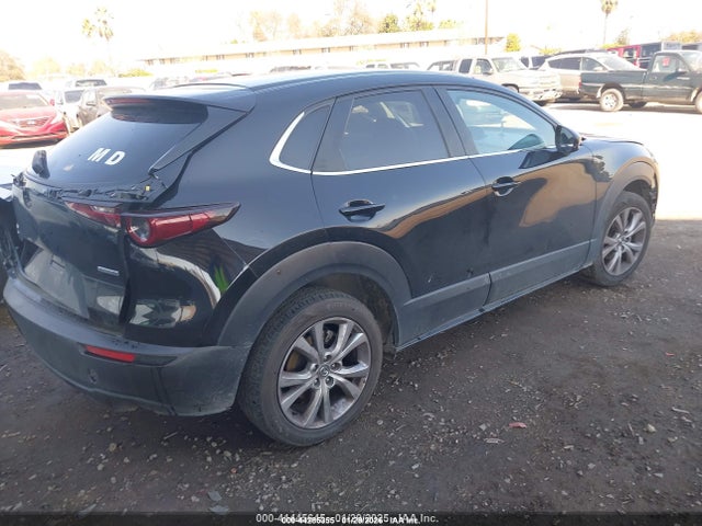 44285355 :رقم المزاد ، 3MVDMBBL8MM244506 vin ، 2021 Mazda Cx-30 Select مزاد بيع