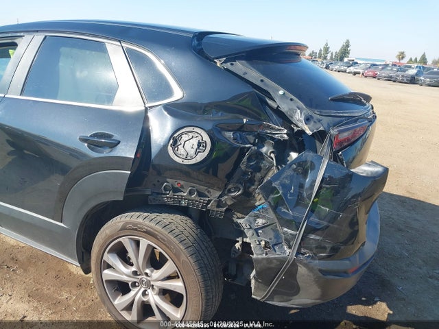 44285355 :رقم المزاد ، 3MVDMBBL8MM244506 vin ، 2021 Mazda Cx-30 Select مزاد بيع