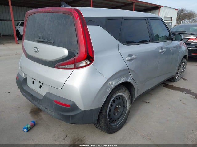 2021 KIA SOUL KNDJ23AU7M7772512 Photo 3