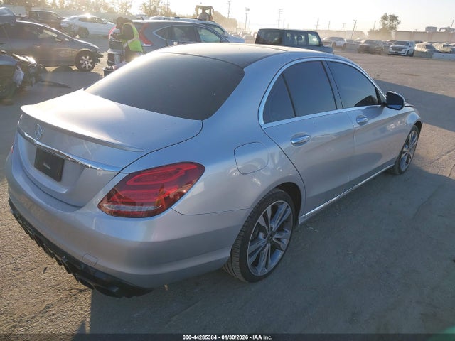 2015 MERCEDES-BENZ C 300 55SWF4JB3FU085232 Photo 3