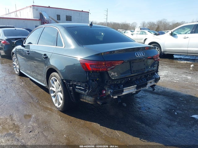 2019 AUDI A4 WAUENAF46KN018027 Photo 5