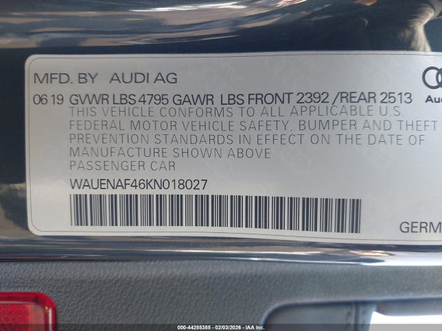 2019 AUDI A4 WAUENAF46KN018027 Photo 8