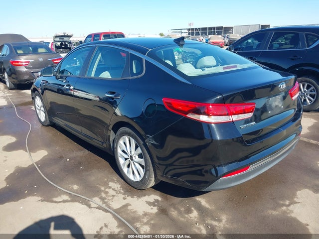 KIA Optima Lx 2018 5XXGT4L38JG257166 Image 3