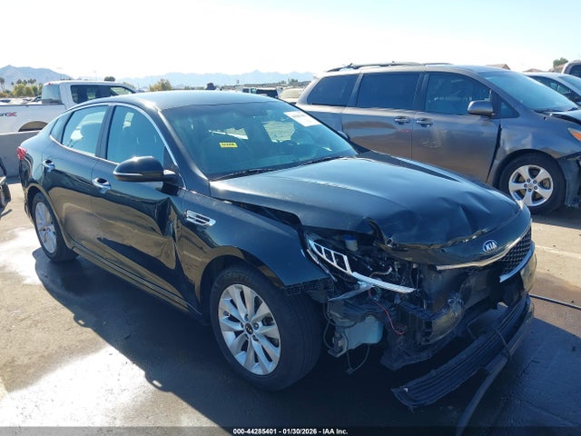 KIA Optima Lx 2018 5XXGT4L38JG257166 Image 6