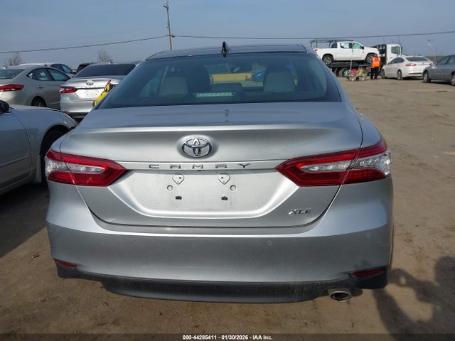 Toyota CAMRY XLE 2020 4T1F11AK0LU371035 Image 16
