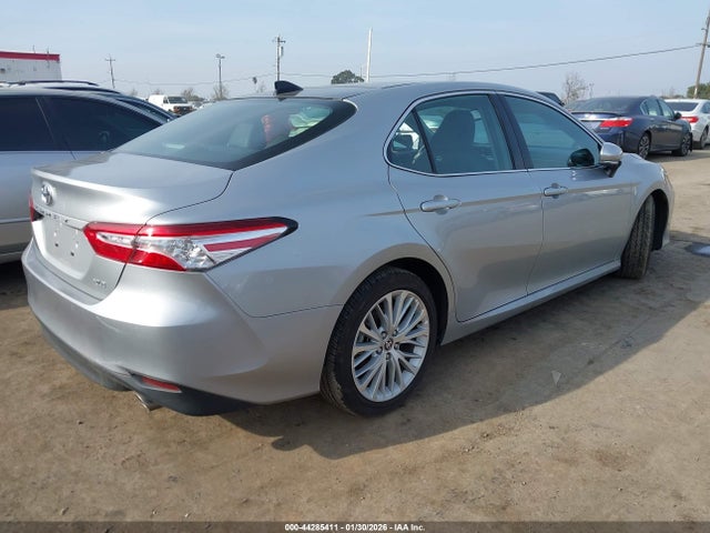 Toyota CAMRY XLE 2020 4T1F11AK0LU371035 Image 4
