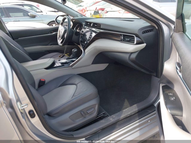 Toyota CAMRY XLE 2020 4T1F11AK0LU371035 Image 5