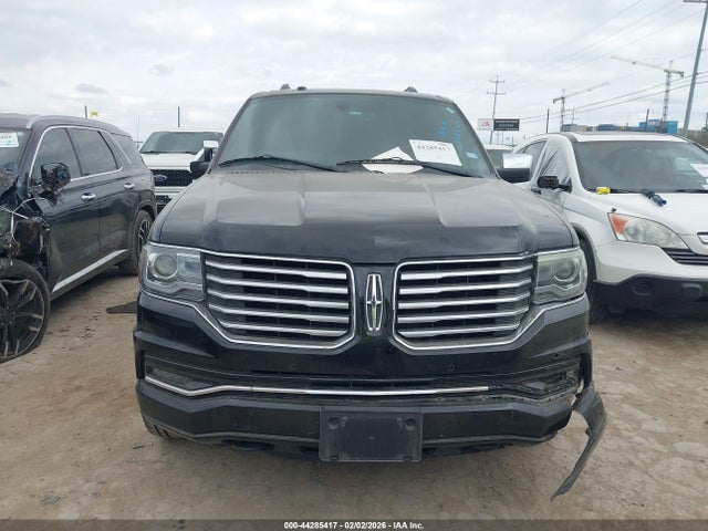 5LMJJ2JT0HEL01753 Lincoln Navigator Select