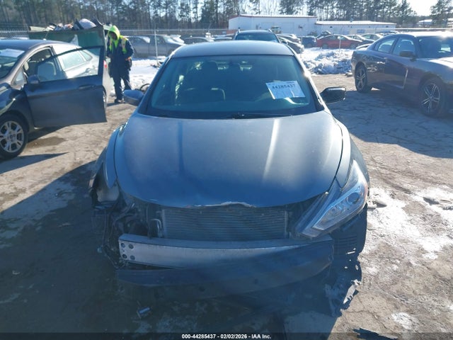 1N4AL3AP0JC210452 Nissan Altima 2.5 Sv