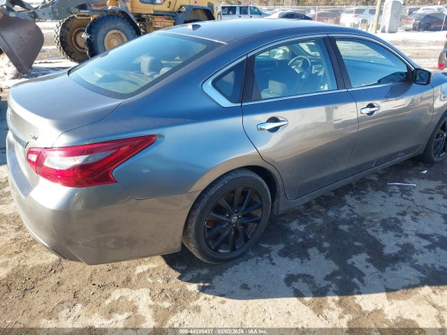 1N4AL3AP0JC210452 Nissan Altima 2.5 Sv