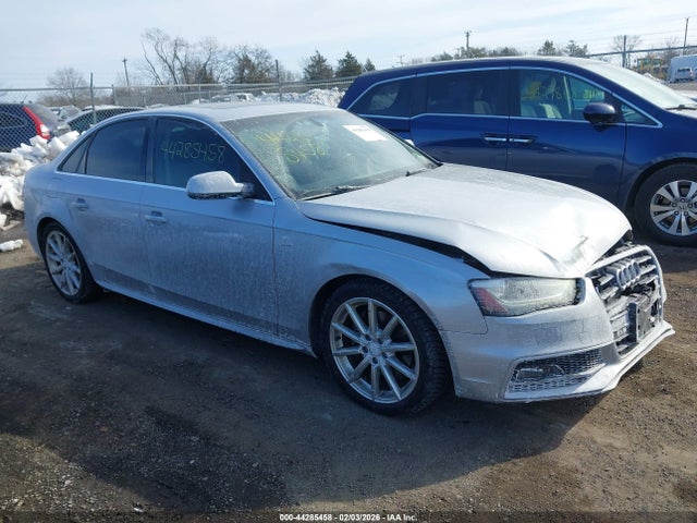 2015 AUDI A4 WAUFFAFL2FN027077 Photo 0