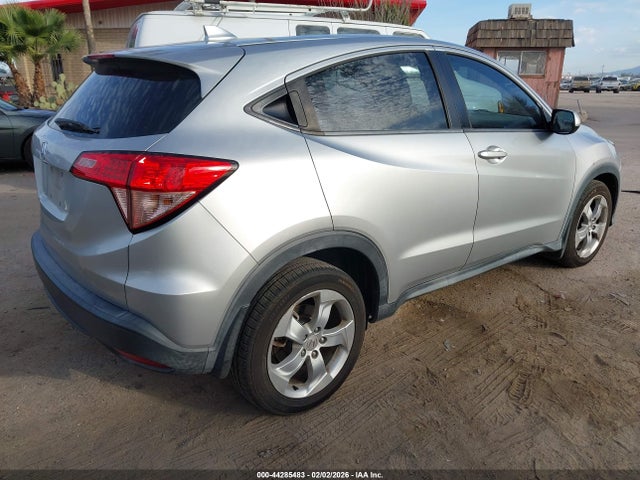 3CZRU5H30GM744688 Honda HR-V LX