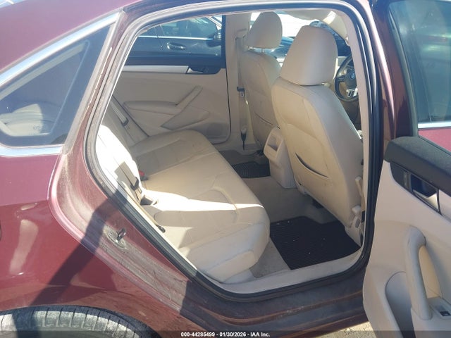 44285499 :رقم المزاد ، 1VWBH7A35CC065395 vin ، 2012 Volkswagen Passat 2.5l Se مزاد بيع