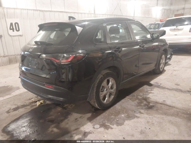 2025 HONDA HR-V 3CZRZ2H39SM770411 Photo 3