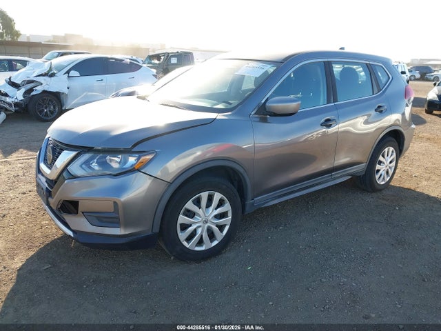 Nissan ROGUE S 2018 KNMAT2MV5JP583641 Image 2