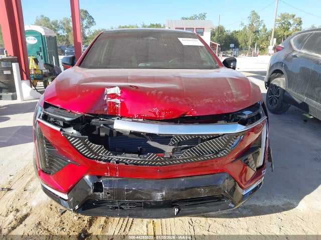 3GYK3DMR9SS190998 Cadillac Optiq Luxury 2 Awd