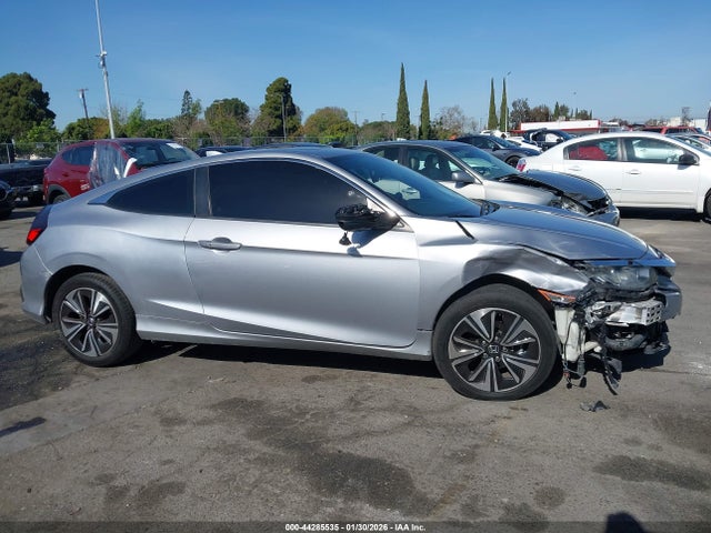 Honda Civic Ex-t 2018 2HGFC3B33JH354989 Image 13