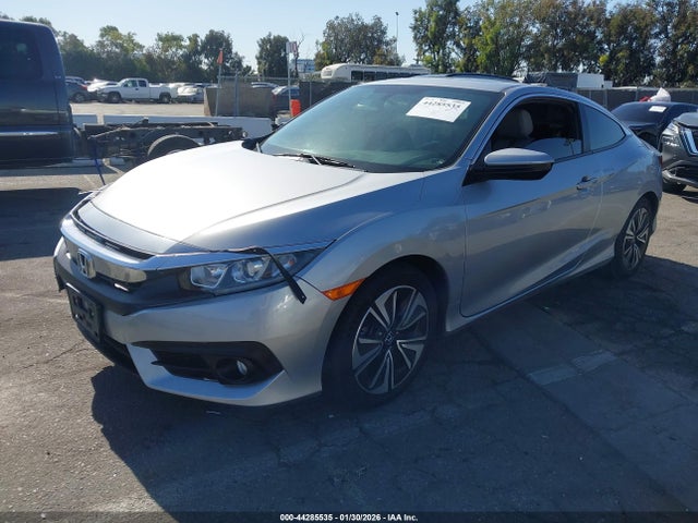 Honda Civic Ex-t 2018 2HGFC3B33JH354989 Image 2