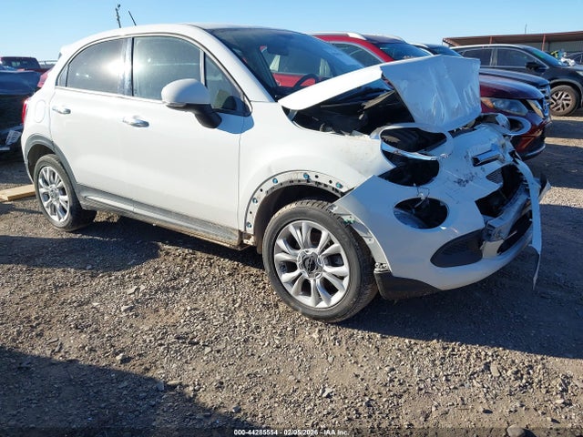 2016 FIAT 500X ZFBCFXBT0GP371644 Photo 0