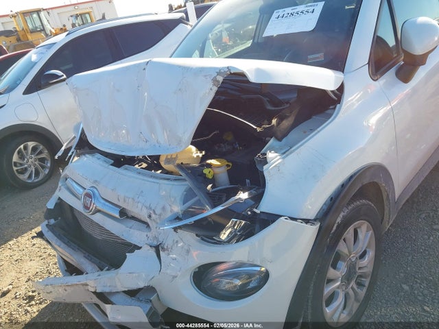 2016 FIAT 500X ZFBCFXBT0GP371644 Photo 5