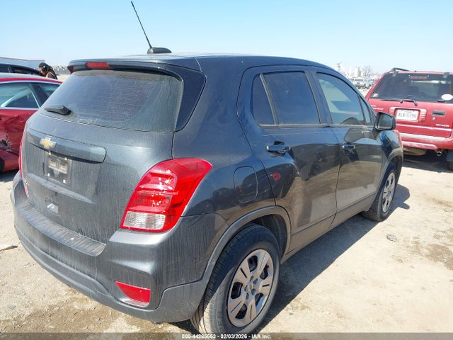 2019 CHEVROLET TRAX 3GNCJKSB2KL136678 Photo 3