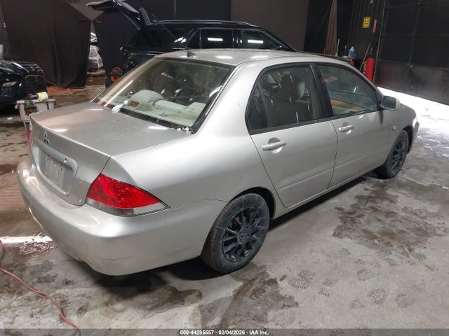 2005 MITSUBISHI LANCER JA3AJ26E85U027851 Photo 3