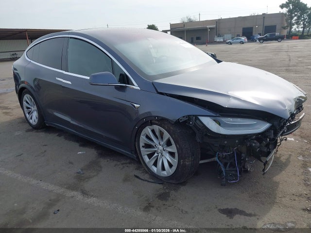 2021 TESLA MODEL X 5YJXCBE25MF321650