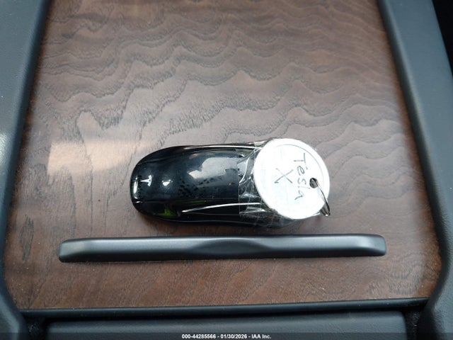2021 TESLA MODEL X 5YJXCBE25MF321650 Photo 10