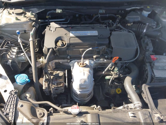 2014 Honda Accord Sport მანქანა იყიდება აუქციონზე, vin: 1HGCR2F58EA272560, აუქციონის ნომერი: 44285571