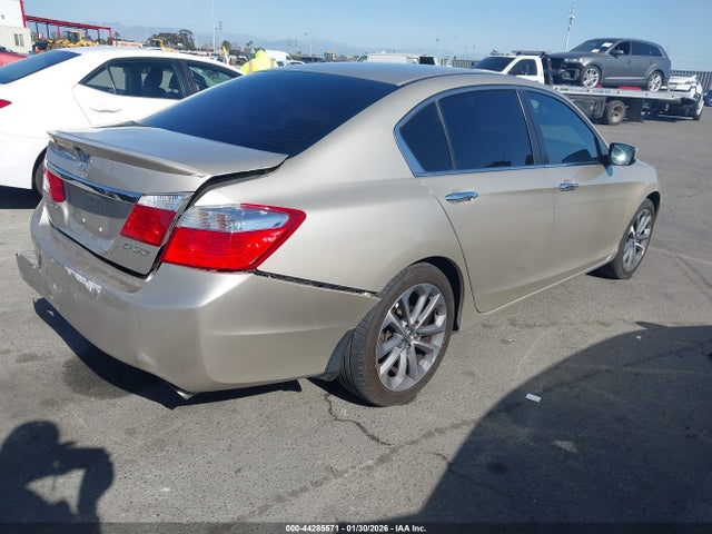 2014 Honda Accord Sport მანქანა იყიდება აუქციონზე, vin: 1HGCR2F58EA272560, აუქციონის ნომერი: 44285571