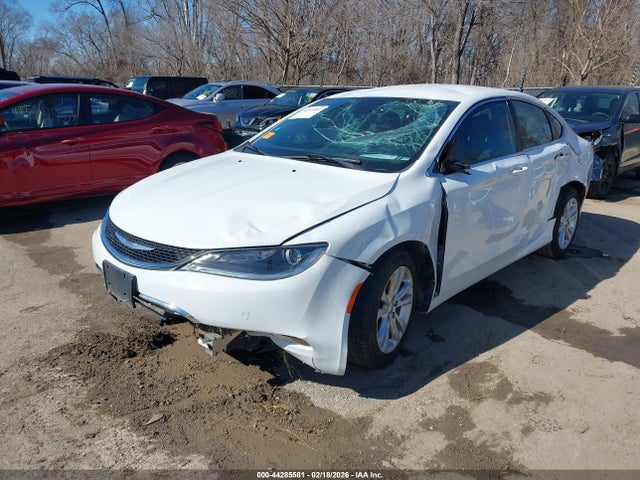 Продаж на аукціоні авто 2015 Chrysler 200 Limited, vin: 1C3CCCABXFN623969, номер лоту: 44285581