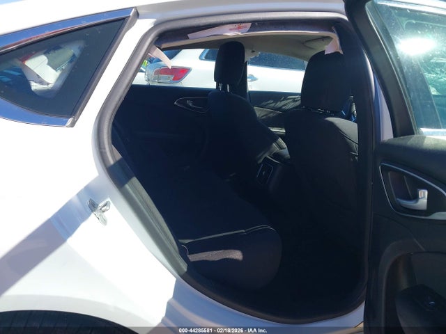 Продаж на аукціоні авто 2015 Chrysler 200 Limited, vin: 1C3CCCABXFN623969, номер лоту: 44285581