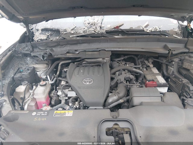 Toyota Grand Highlander Platinum 2024 5TDAAAB53RS057934 Image 10