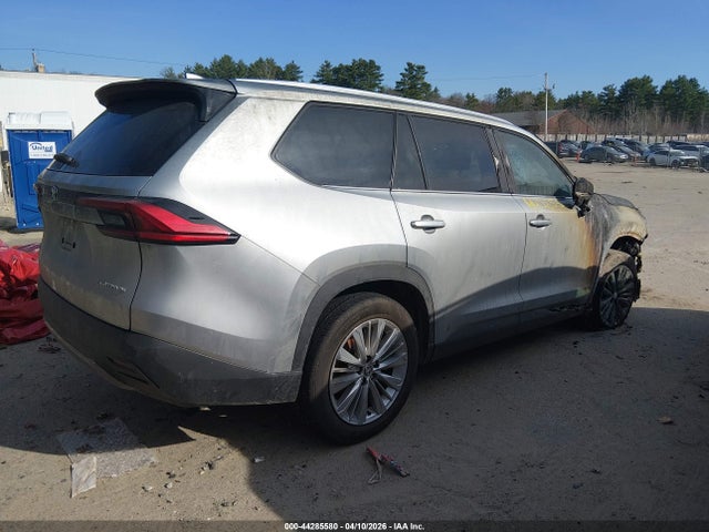 Toyota Grand Highlander Platinum 2024 5TDAAAB53RS057934 Image 4