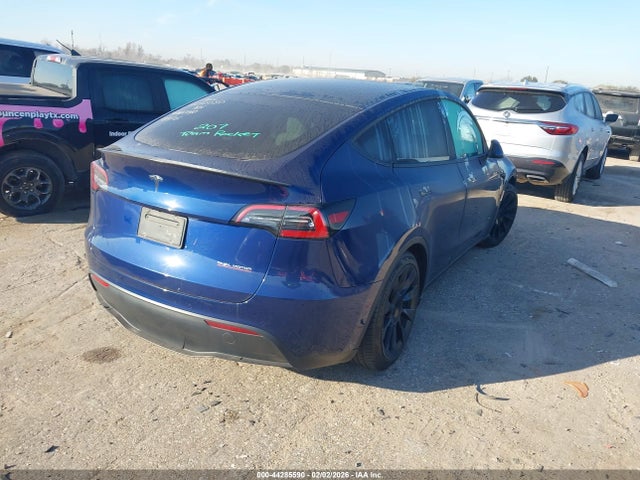 7SAYGDEF3NF390140 Tesla Model Y Performance Dual Motor All-wheel Drive