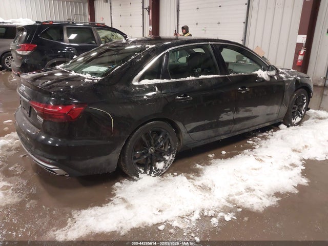 2023 AUDI A4 WAUEAAF48PN016041 Photo 3