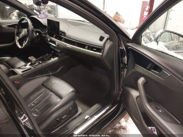 2023 AUDI A4 WAUEAAF48PN016041 Photo 4