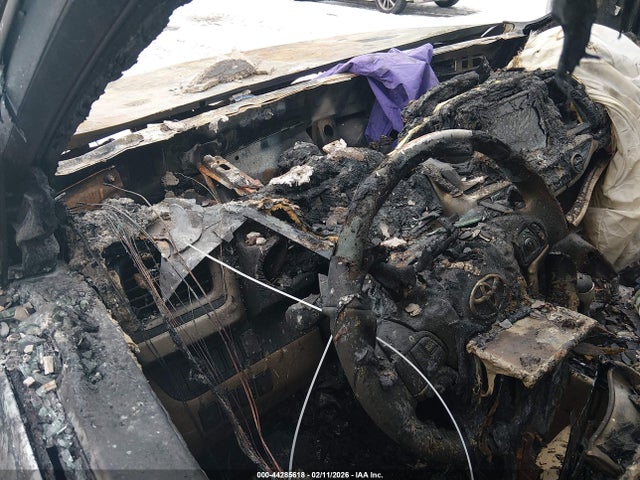 5TDJKRFH2GS506825 Toyota Highlander Xle V6