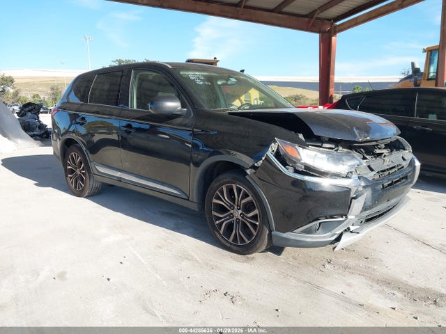 2018 MITSUBISHI OUTLANDER JA4AZ3A37JZ057517 Photo 0