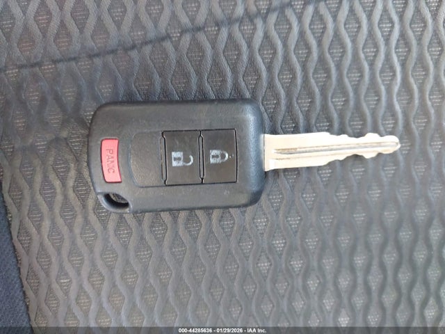 2018 MITSUBISHI OUTLANDER JA4AZ3A37JZ057517 Photo 10