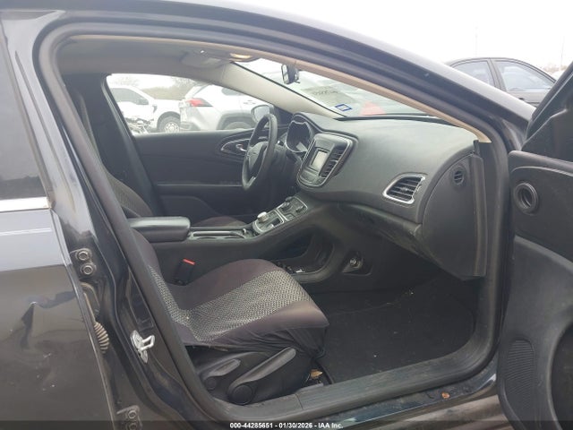 44285651 :رقم المزاد ، 1C3CCCAB0GN170544 vin ، 2016 Chrysler 200 Limited مزاد بيع