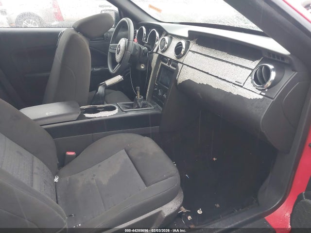2005 FORD MUSTANG 1ZVFT84N955198333 Photo 4