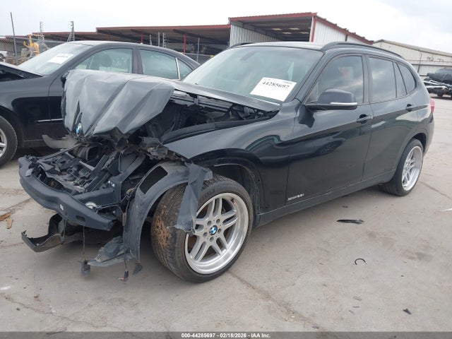 2013 Bmw X1 Sdrive28i მანქანა იყიდება აუქციონზე, vin: WBAVM1C50DVW46104, აუქციონის ნომერი: 44285697