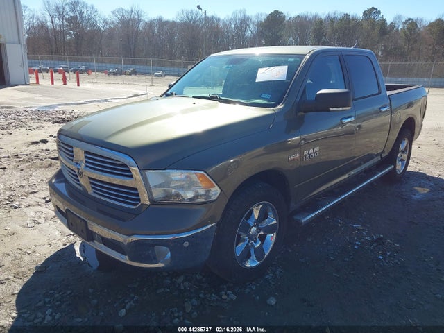 2015 RAM 1500 1C6RR6LT4FS785195 Photo 1