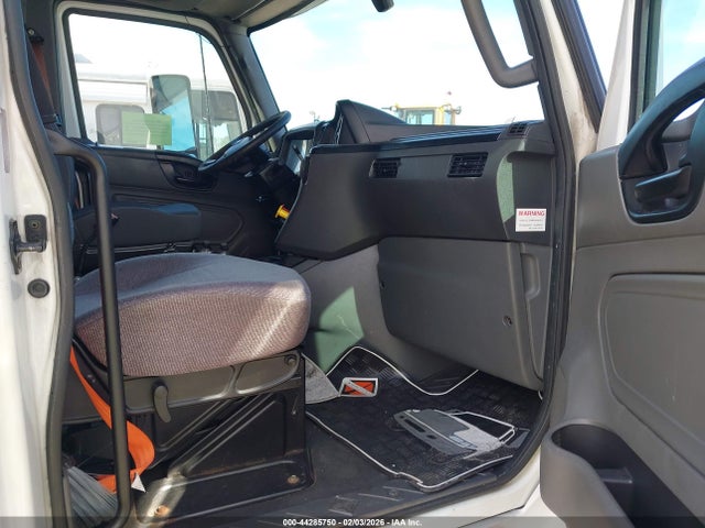 Продаж на аукціоні авто 2019 International Lt, vin: 3HSDZAPR1KN433975, номер лоту: 44285750