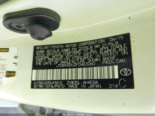 JTDKN3DU2F0463260 Toyota Prius Two